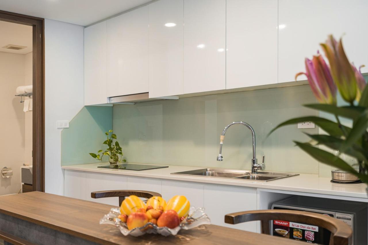 Narcissus Hotel & Apartment Hanoi Bagian luar foto