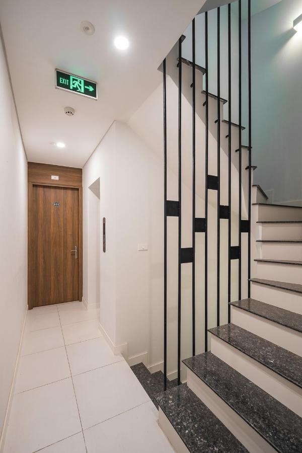 Narcissus Hotel & Apartment Hanoi Bagian luar foto