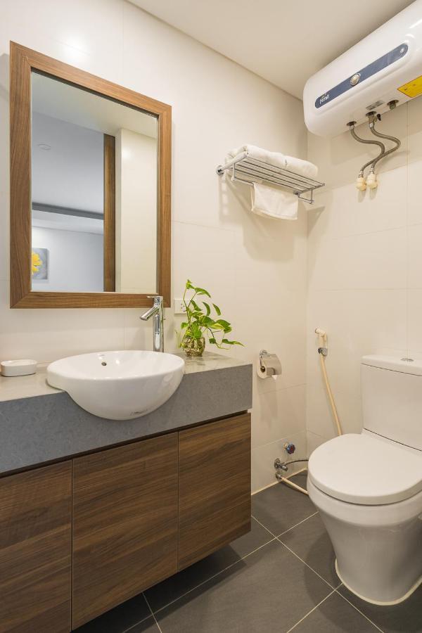 Narcissus Hotel & Apartment Hanoi Bagian luar foto