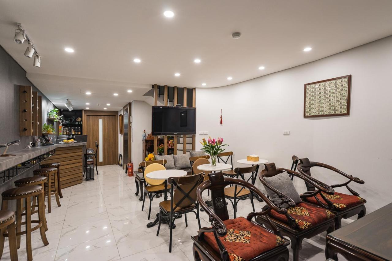 Narcissus Hotel & Apartment Hanoi Bagian luar foto